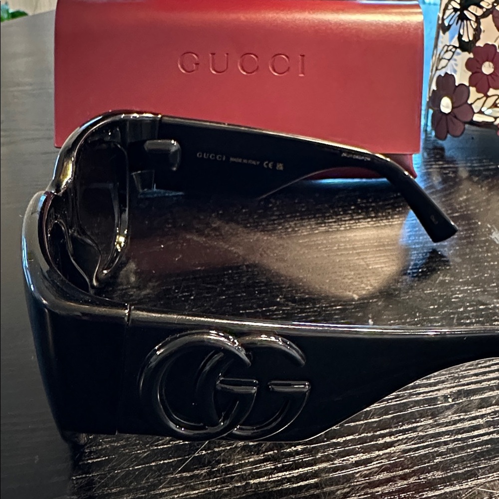 Gucci Glossy Black GG Sunglasses